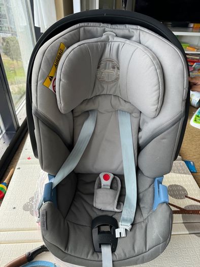 Buggy / Pram / Car Seat / Bassinet travel system