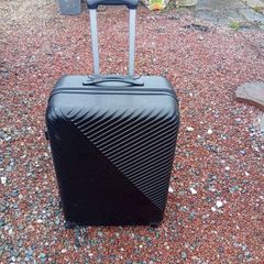 Large hard shell suitcase