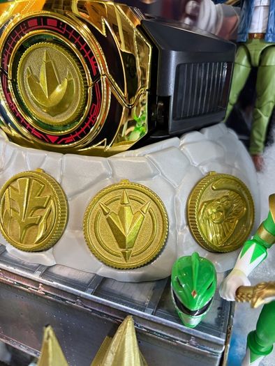 Power rangers lightning collection master morpher