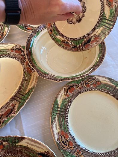 Vintage 1930s Myott Son & Co "England's Countryside" 10-Piece Service (H.W.340)