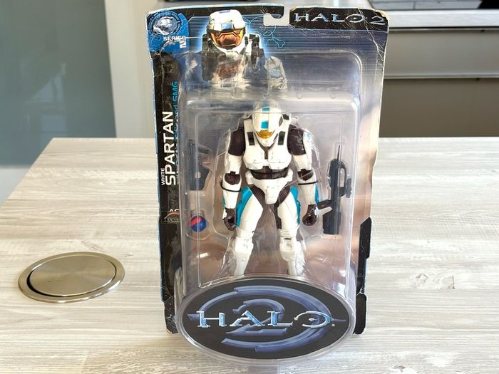 Halo 2 Spartan in White from Joyride Studios - Official Microsoft / Bungie - RARE