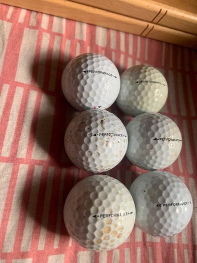 (6) Kirkland Golf balls