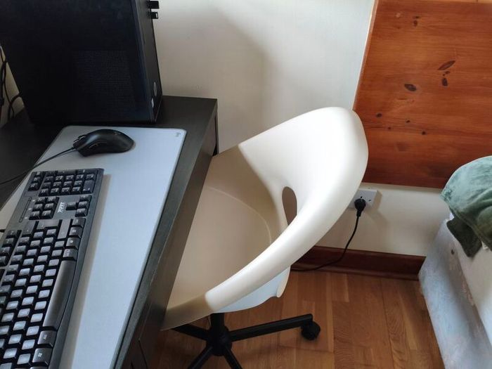 chair