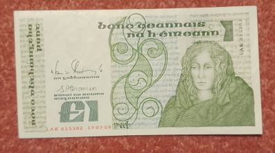 Irish One Pound Note - Series B