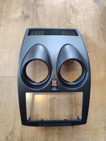 Nissan Qashqai J10 Centre Dash Radio Fascia Trim Panel