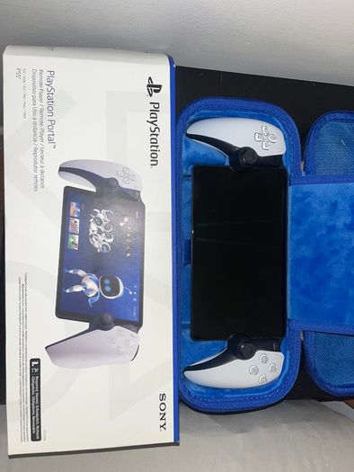 Playstation Portal (Ideal gift for kid)