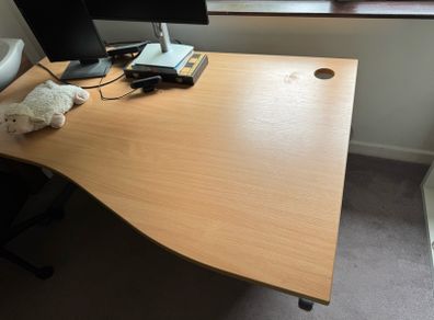 free large office or study desk