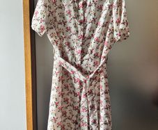 Flower print dress with waist strap size S