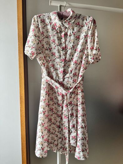 Flower print dress with waist strap size S