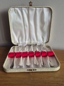 6 Vintage Silver Plated Forks