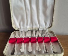 6 Vintage Silver Plated Forks