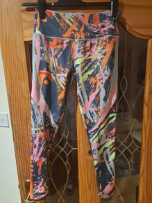 Primark lovely leggings size UK 10/12 EU38/40 Postage included