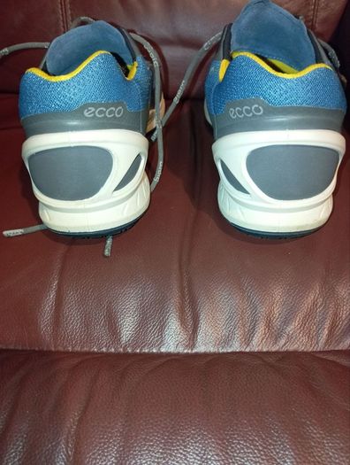 ECCO BIOM Performance Shoes - Size EU 41 (UK 7.5) - Great Condition
