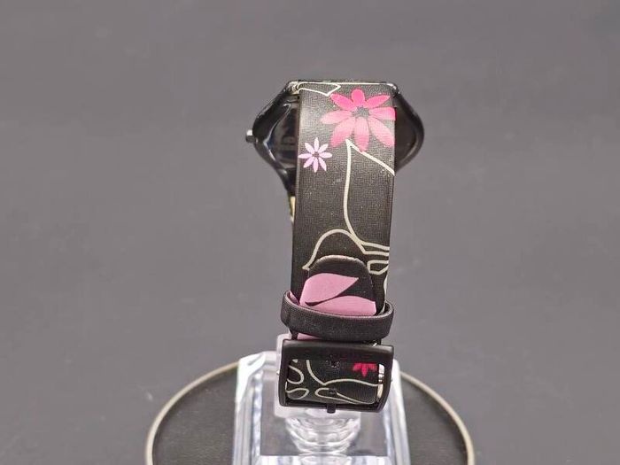 Vintage Collectable Swiss Swatch from 2002