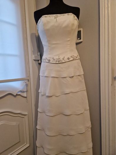 wedding dress