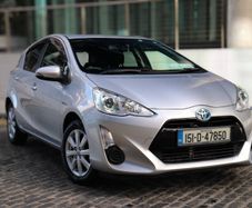 2015 Toyota Aqua // Hybrid // Push Start