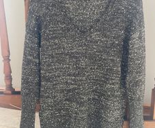 Abercrombie & Fitch V-neck sweater