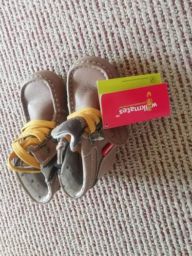 Brand New M&S boys leather shoes  Walkmates