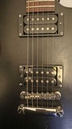 Gibson Epiphone Rockstar Kit: Les Paul Special Vintage Edition and Amp