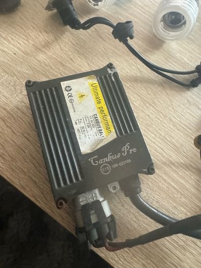BMW 520 D 2008 small car parts and bulbs Collection only