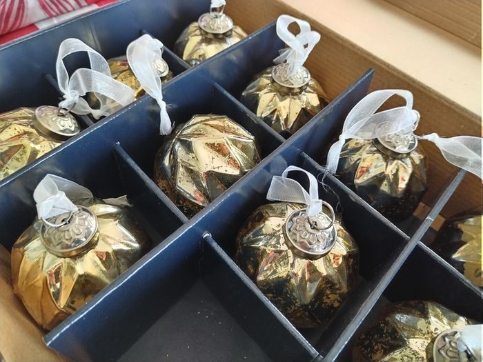 Box of x12 Gold Speckle Geometric Style Glass Christmas Baubles
