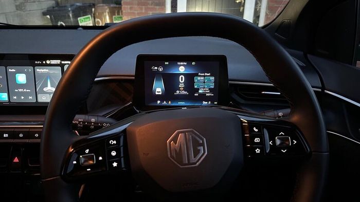 2024 MG3 Hybrid+ Exclusive 28000km