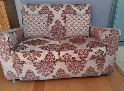 Neat and smart two-seater sofa !