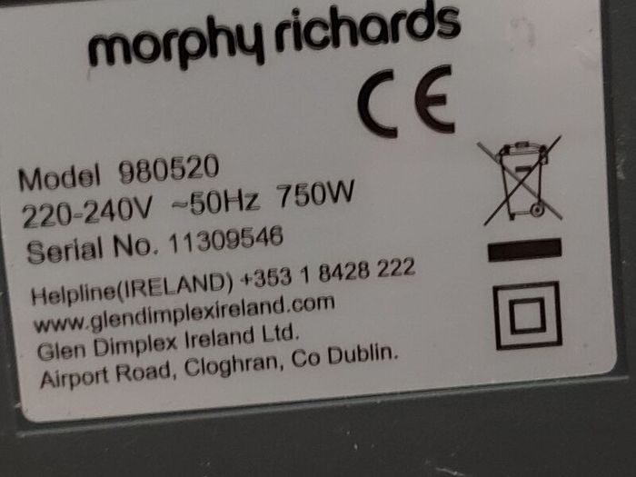 Morphy Richards Perform Air Vacuum Cleaner, Model No. 980520, 750W, AAARATED, in excellent condition, great suction