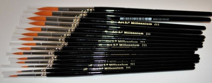 Synthetic Hair Brush - Flat Series 211 (Set of 14)