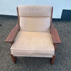 Lounge Chairs
