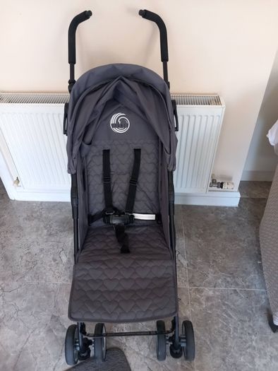 Cygnet baby's buggie with rain cover