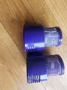 Dyson V10 filter x 2,good condition