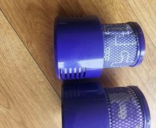 Dyson V10 filter x 2,good condition
