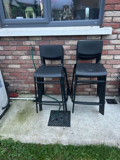 island chairs
