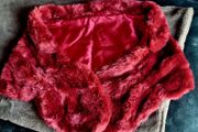 vintage fake fur shoulder shawl
