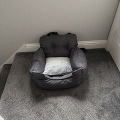 Dog car seat brand new