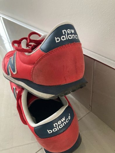 new balance red trainers