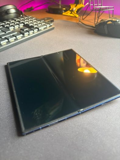 Samsung Galaxy Fold7 256GB Unlocked + Galaxy Watch