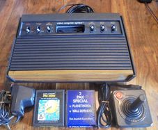 Atari 2600 Six Switcher + Pac-Man + 2 Pak special + Controller