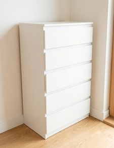 White 5-Drawer Chest of Drawers