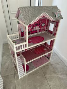 kids Doll House
