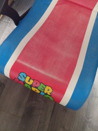 gaming chair