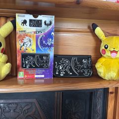 New Nintendo 3ds Solgaleo and Lunala edition Boxed [Pokemon]
