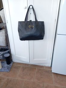 Fossil Quality Black Leather Tote Bag
