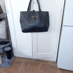 Fossil Quality Black Leather Tote Bag