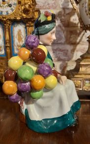 The Old Balloon Seller figurine