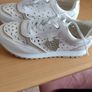 Ladies Trainers Image 3