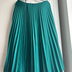 Zara Satin Emerald Green Pleated Midi Skirt