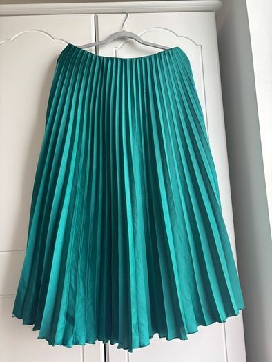 Zara Satin Emerald Green Pleated Midi Skirt