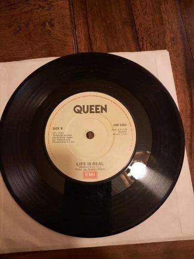 QUEEN: Body Language 7" -Irish pressing 1982